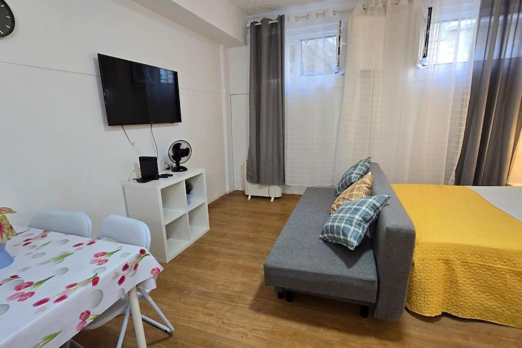 Apartment Cave -1 Estudio Inteiro No Areeiro Em Lissabon